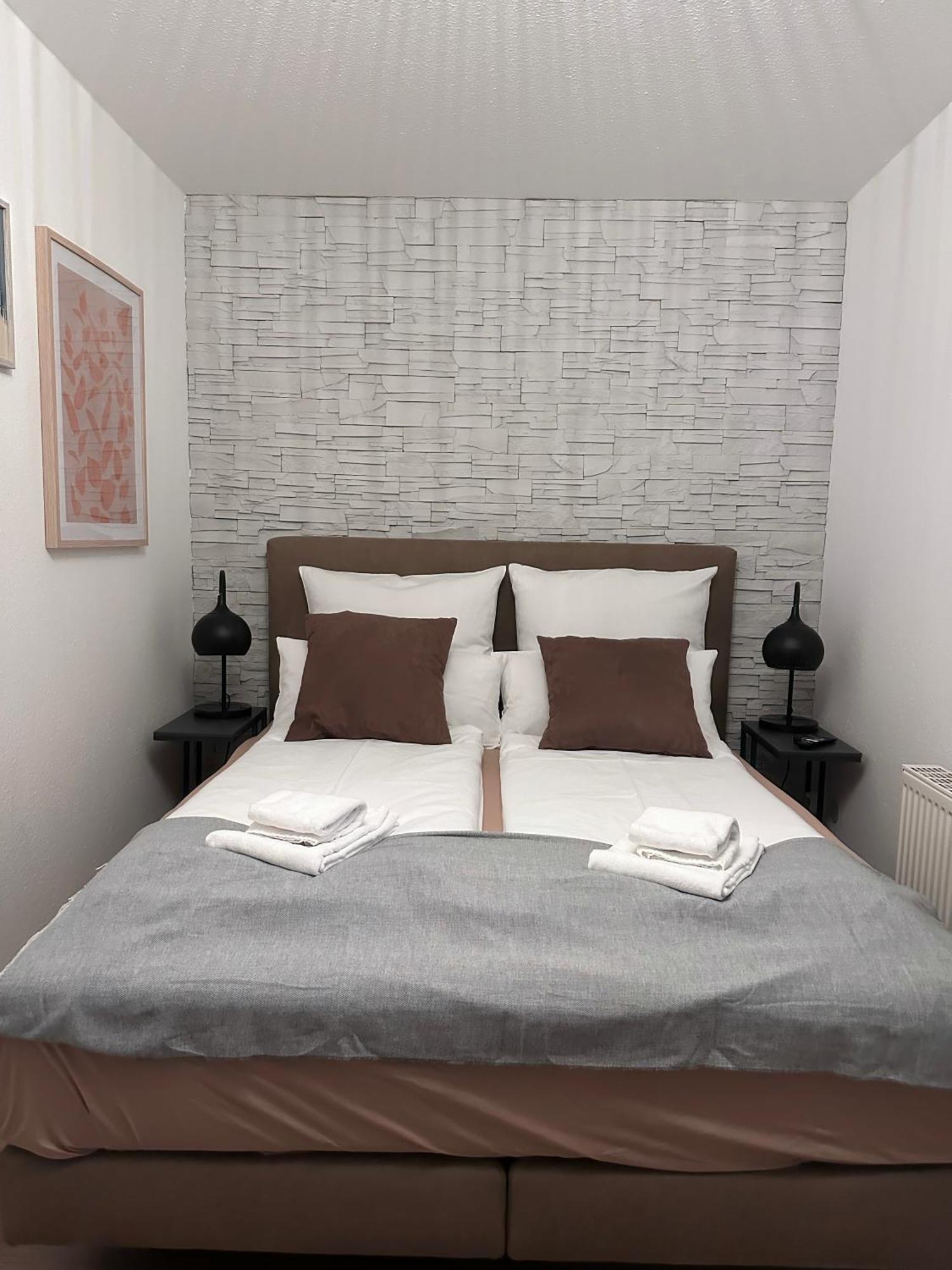 Luxx Downtown - Design-Apartment Zentral Im Ort Bad Zwischenahn Exteriör bild